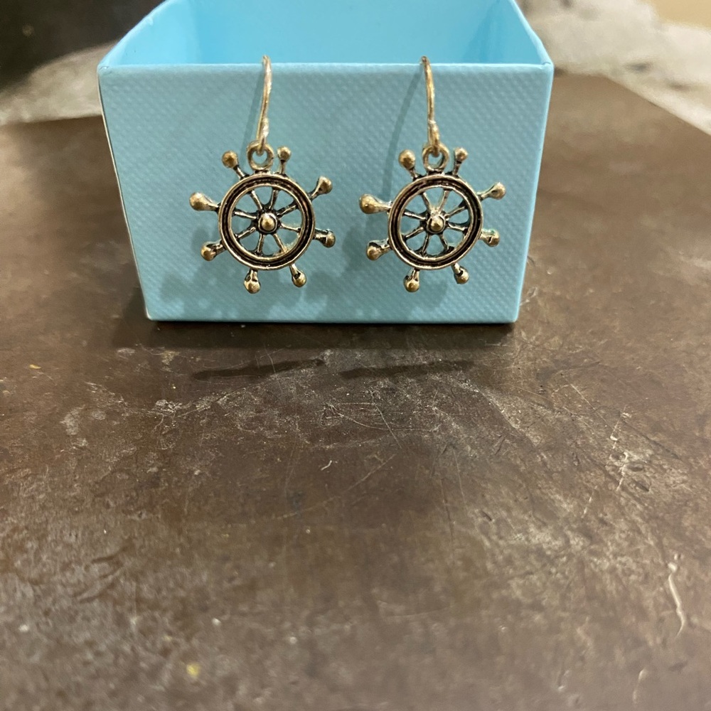 Pierced Earrings Ships Helm Wheel
